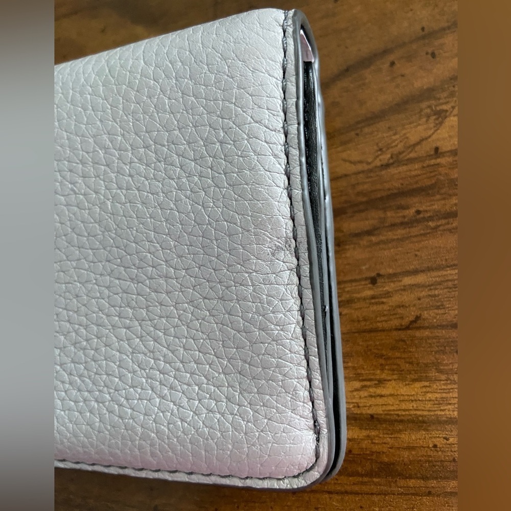 NWT MARC JACOBS LIGHT GREY GENUINE Leather Bifold Wallet Purse MSPR $165 Read - Picture 4 of 14